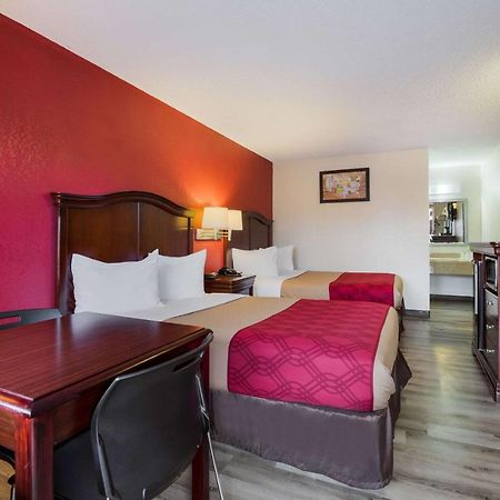 Econo Lodge Historic Area Williamsburg Extérieur photo
