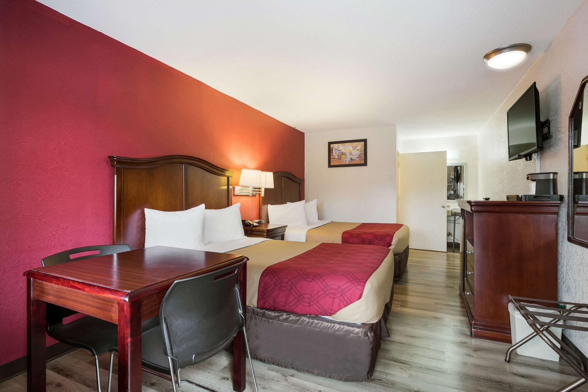 Econo Lodge Historic Area Williamsburg Extérieur photo