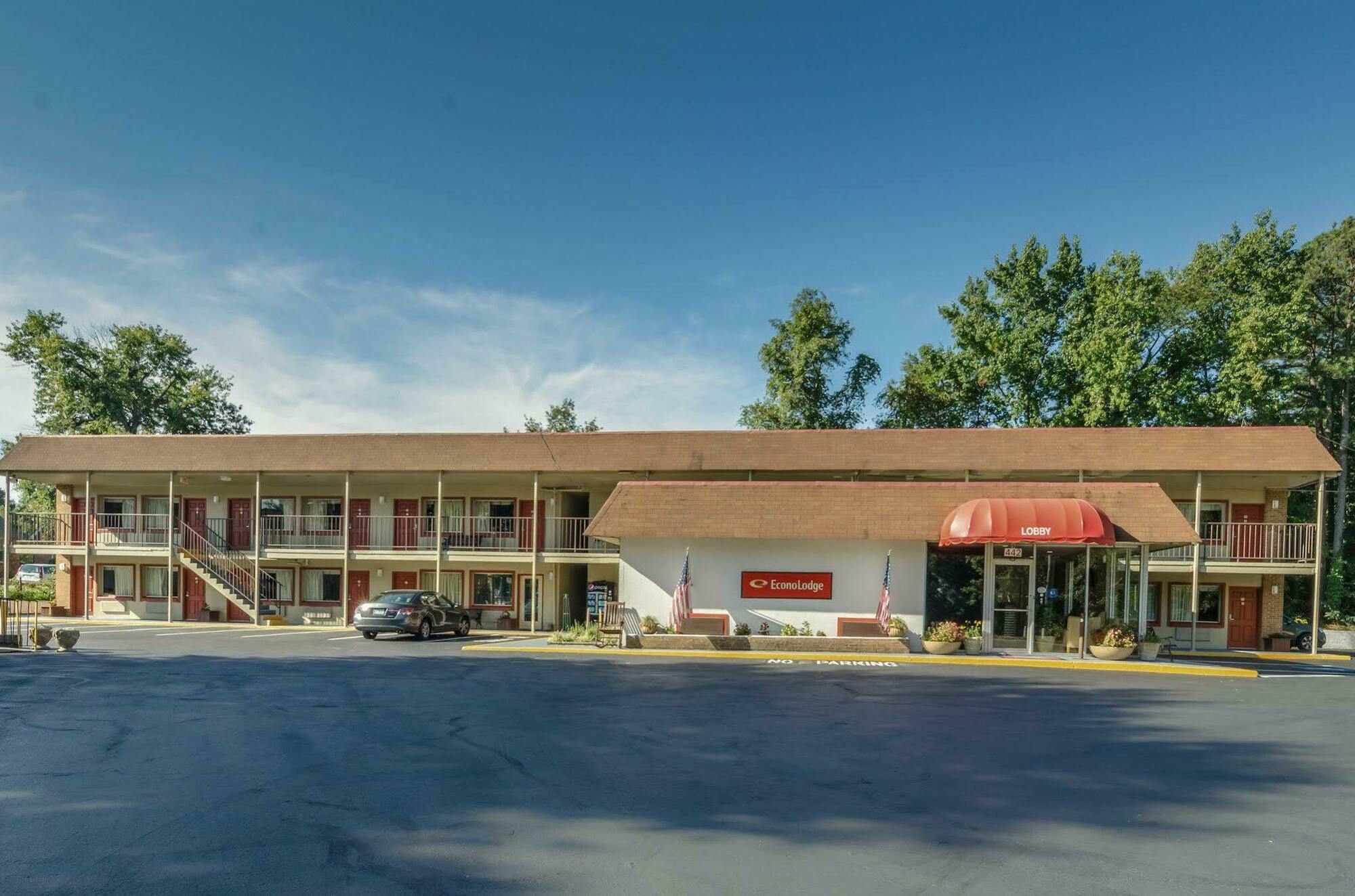 Econo Lodge Historic Area Williamsburg Extérieur photo